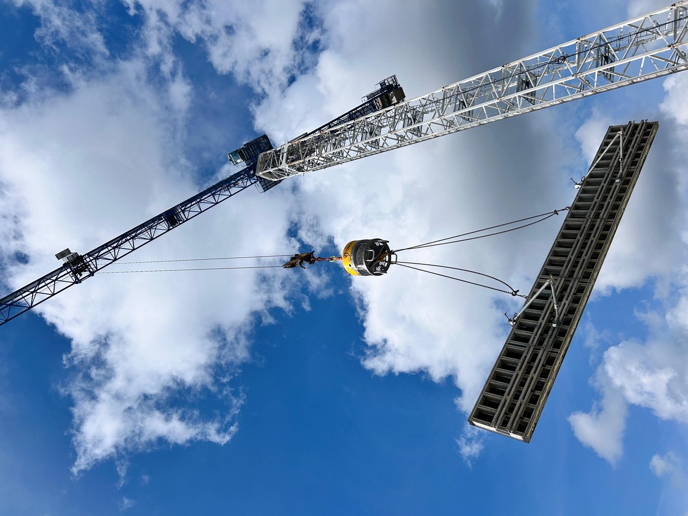 Ludwig System — Hebeprozess auf der Baustelle